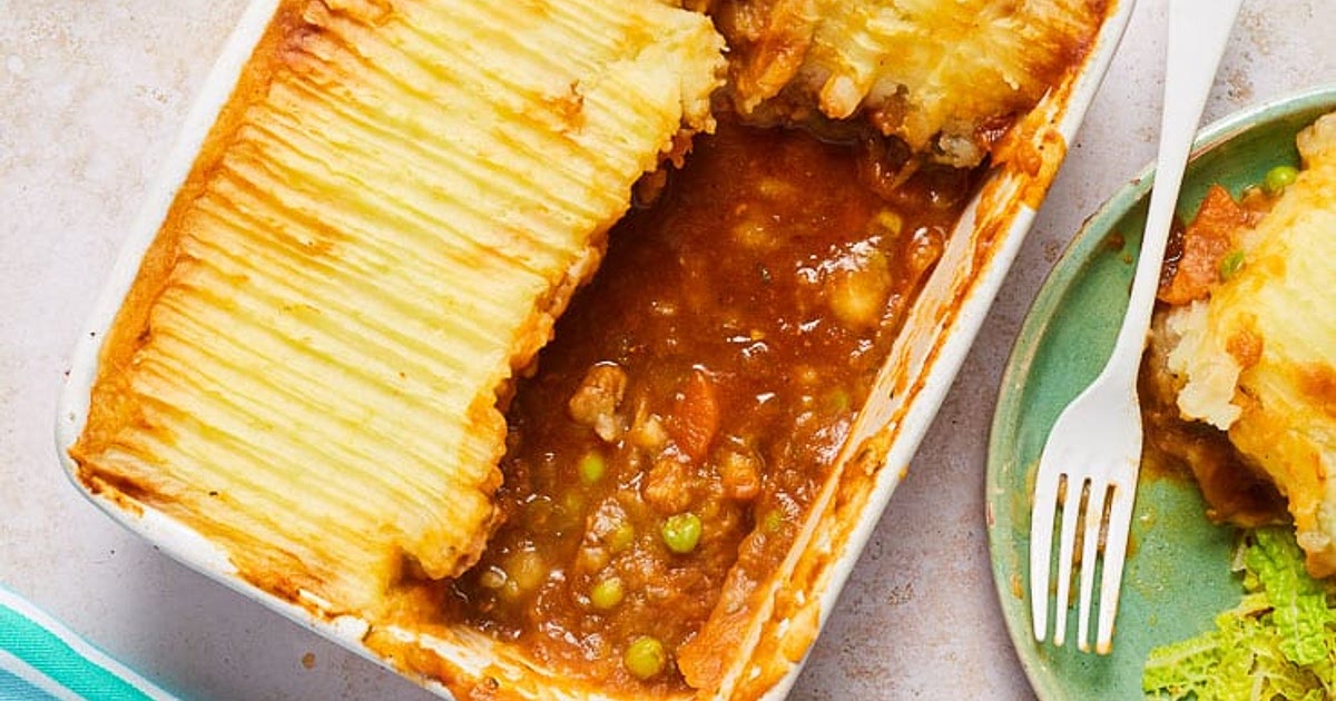 Shepherd's Pie | Slimming &amp; Weight Watchers Friendly Recipe | Samsung Food App