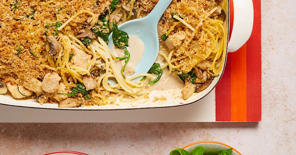 Chicken Tetrazzini | Slimming & Weight Watchers Friendly Recipe | Samsung Food App