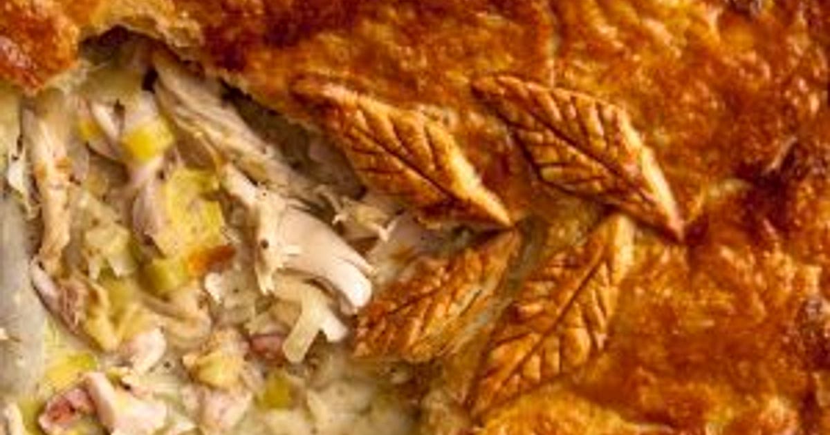 Chicken and leek pie Recipe | Samsung Food App