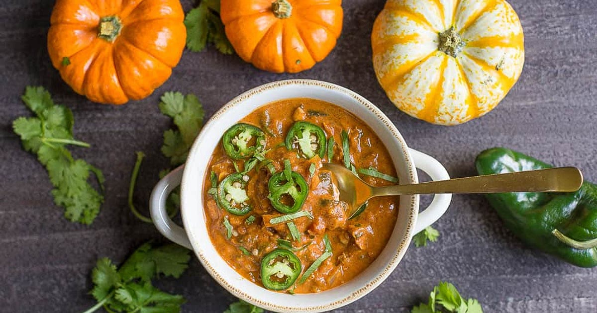 Creamy Pumpkin Chicken Chili Recipe | Samsung Food App