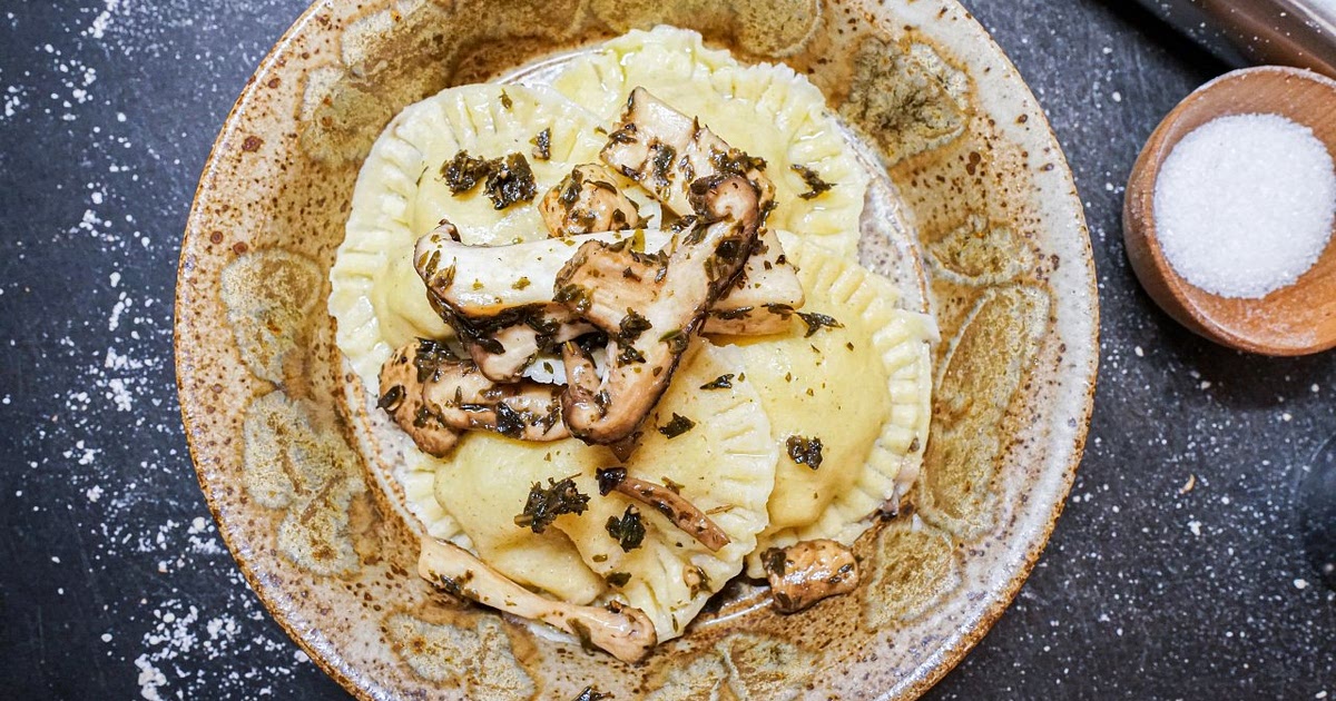 Balsamic Mushroom Goat Cheese Ravoili Recipe | Samsung Food App
