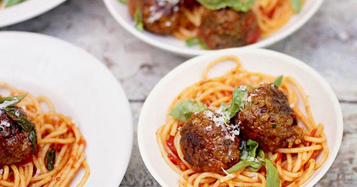 Meatballs & pasta Recipe | Samsung Food App