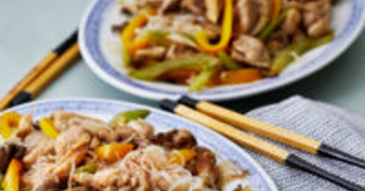 Keto chicken stir-fry with shirataki noodles Recipe | Samsung Food App