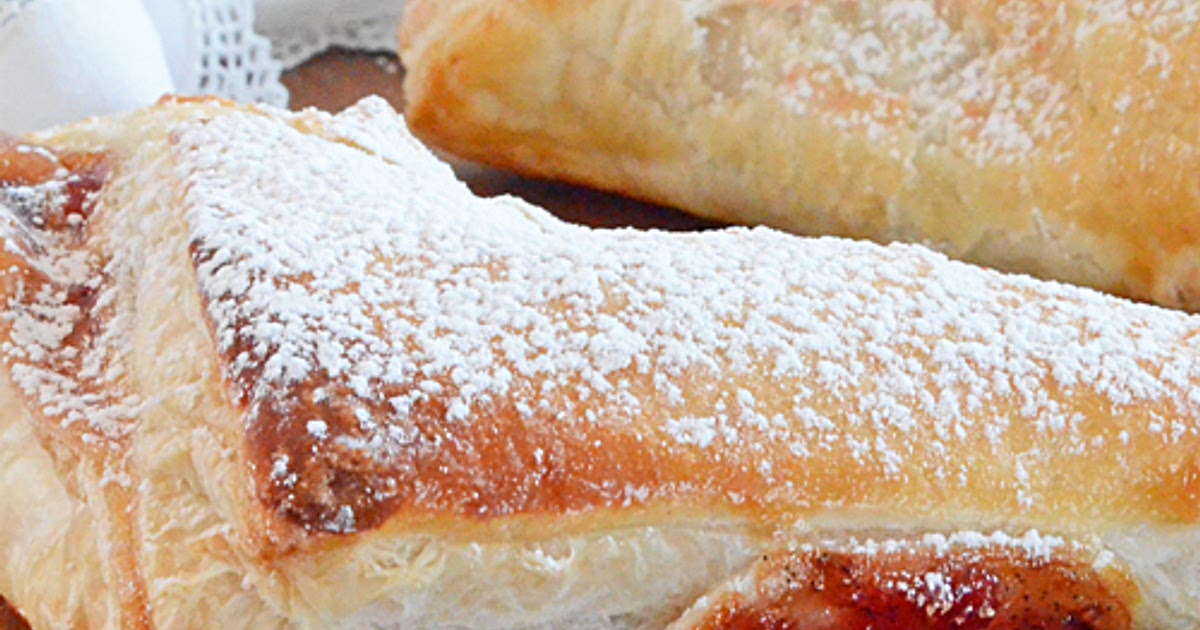 Chaussons aux Fraises, Vanille et Fromage à la crème Recipe | Samsung Food App