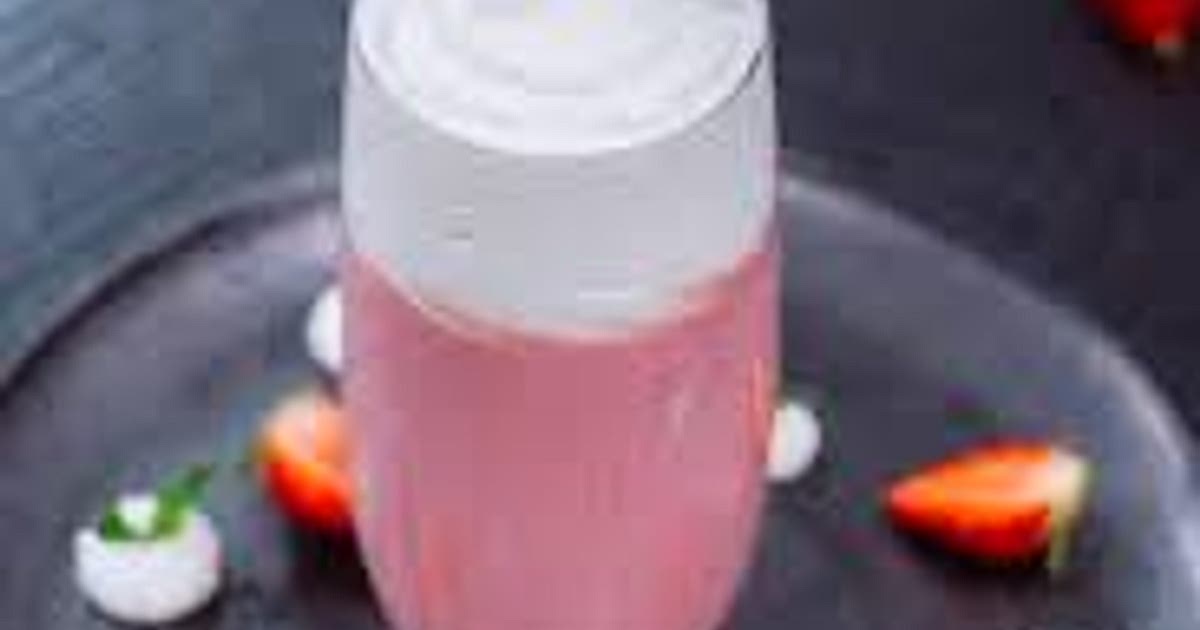 Milkshake à la fraise Recipe | Samsung Food App