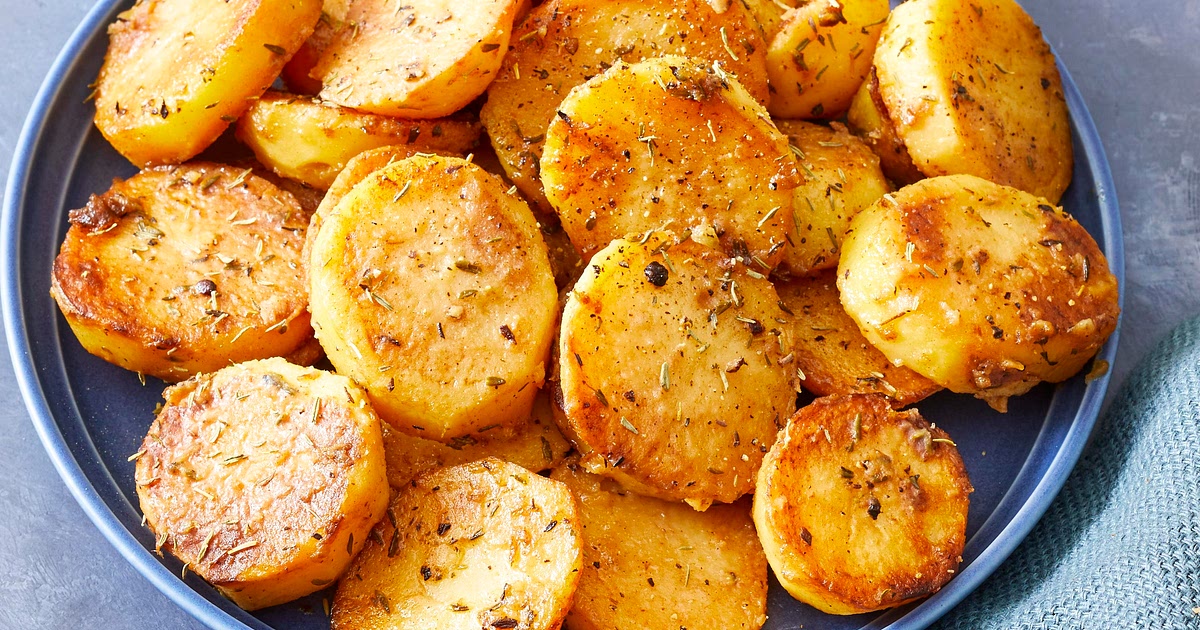 Instant Pot® Garlic Roasted Melting Potatoes Recipe | Samsung Food App