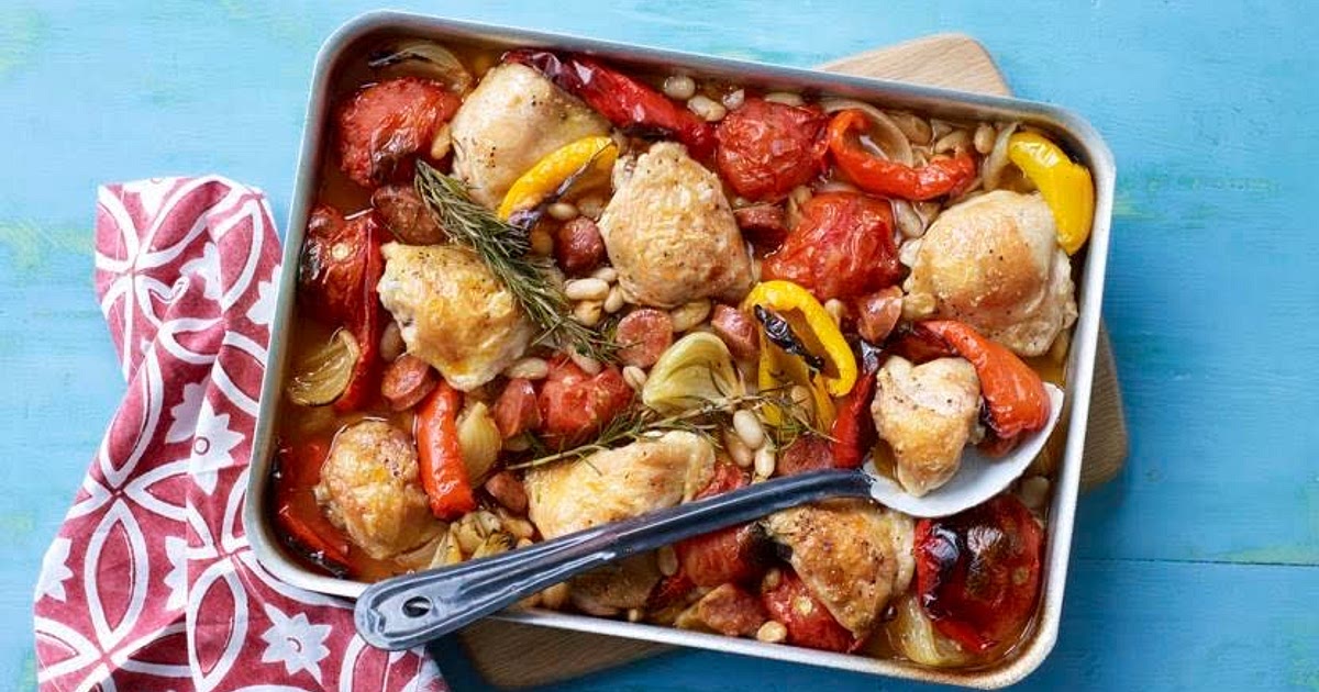 Chicken tray bake with Chorizo, tomato & red pepper Recipe | Samsung Food App