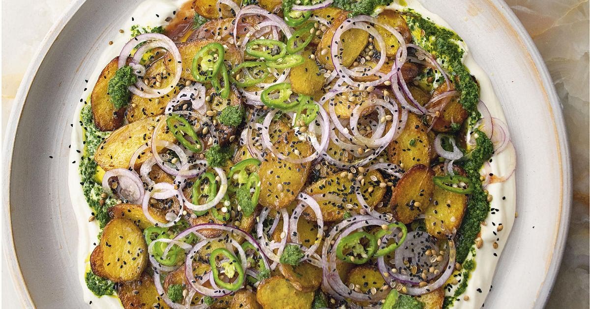 Yotam Ottolenghi's Chaat Masala Potatoes with Yoghurt and Tamarind Recipe | Samsung Food App