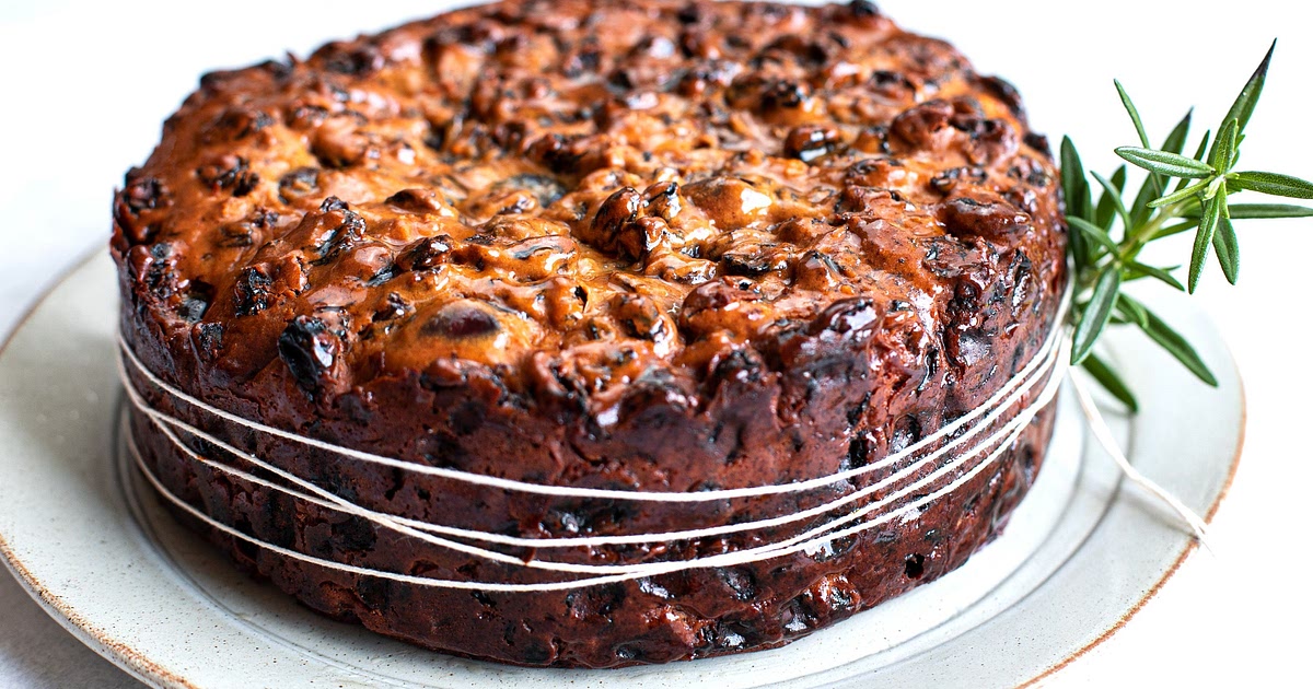 4-Ingredient Baileys Condensed Milk Fruit Cake recipe Recipe | Samsung Food App