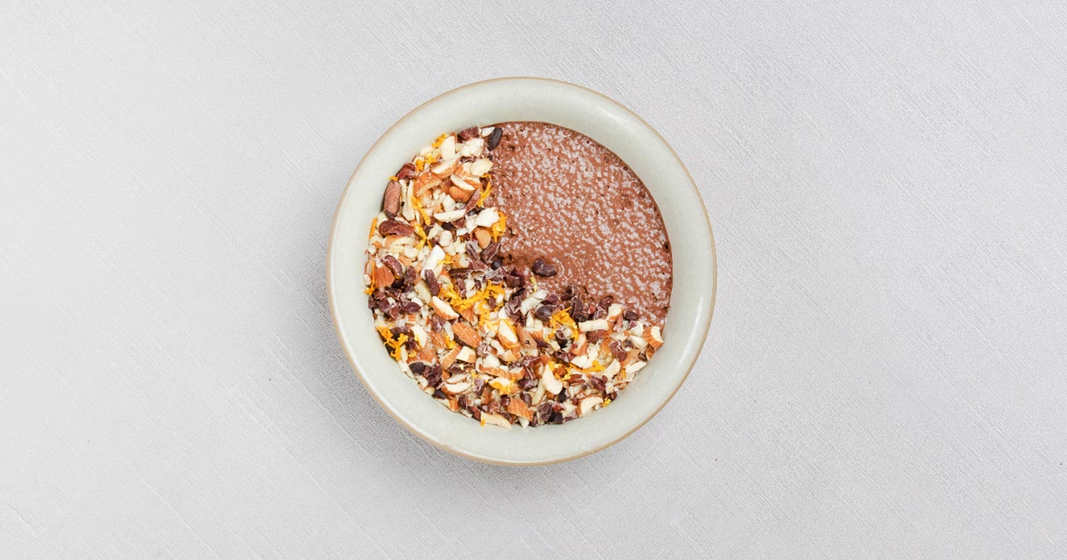 Chocolate Chia Seed Pudding, Almond + Banana Recipe | Samsung Food App