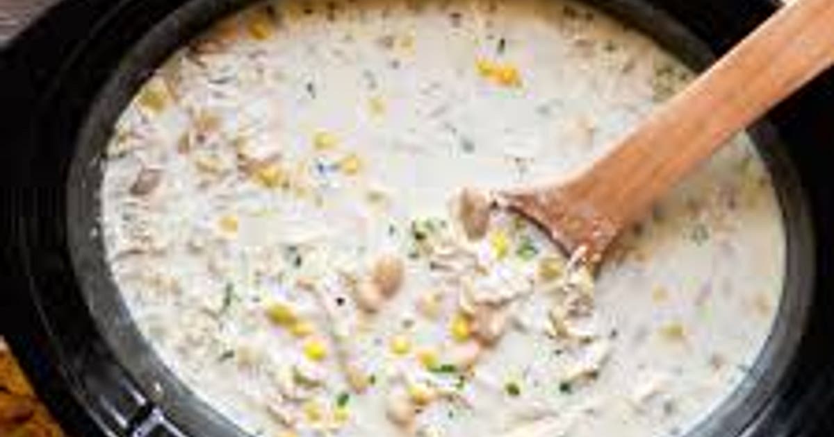 White Chicken Chili Recipe | Samsung Food App