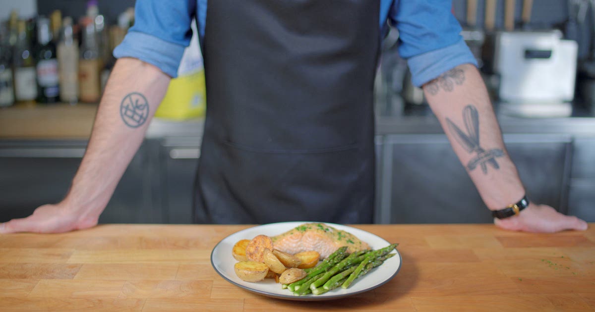 Garlic-Lemon Glazed Salmon Recipe | Samsung Food App