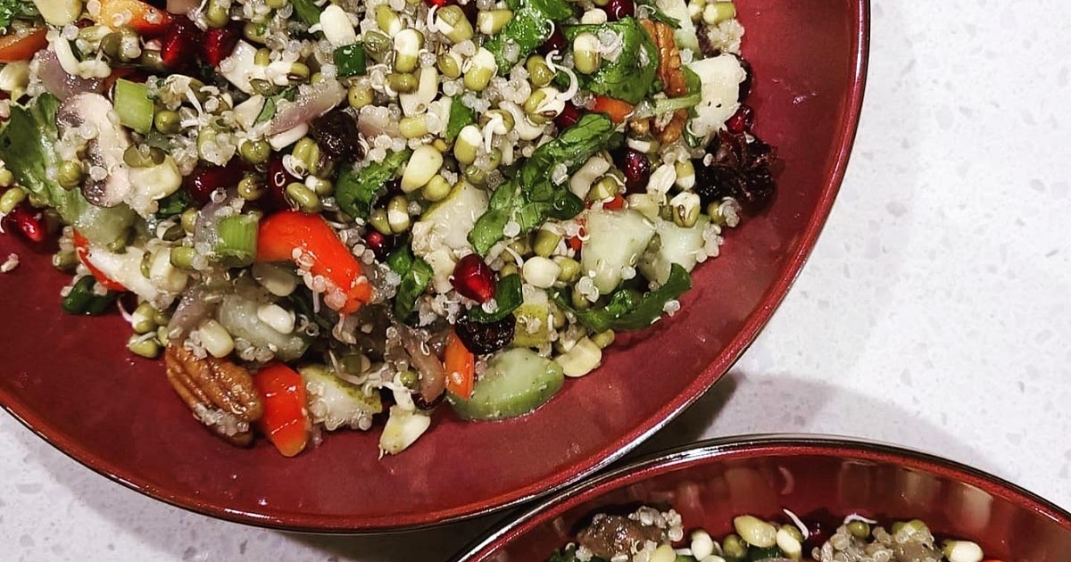 Mung Sprouts and Quinoa Salad Recipe | Samsung Food App