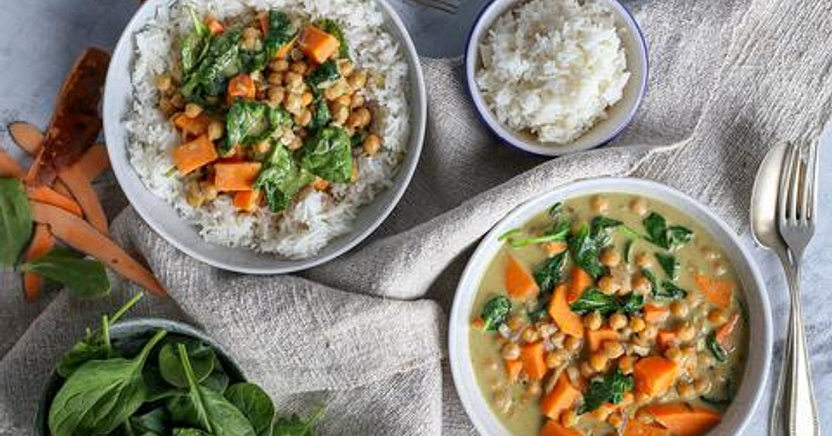 Thai Sweet Potato & Chickpea Green Curry Recipe | Samsung Food App