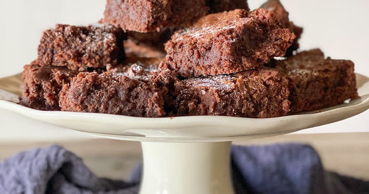 Moistest Ever Brownies Recipe | Samsung Food App
