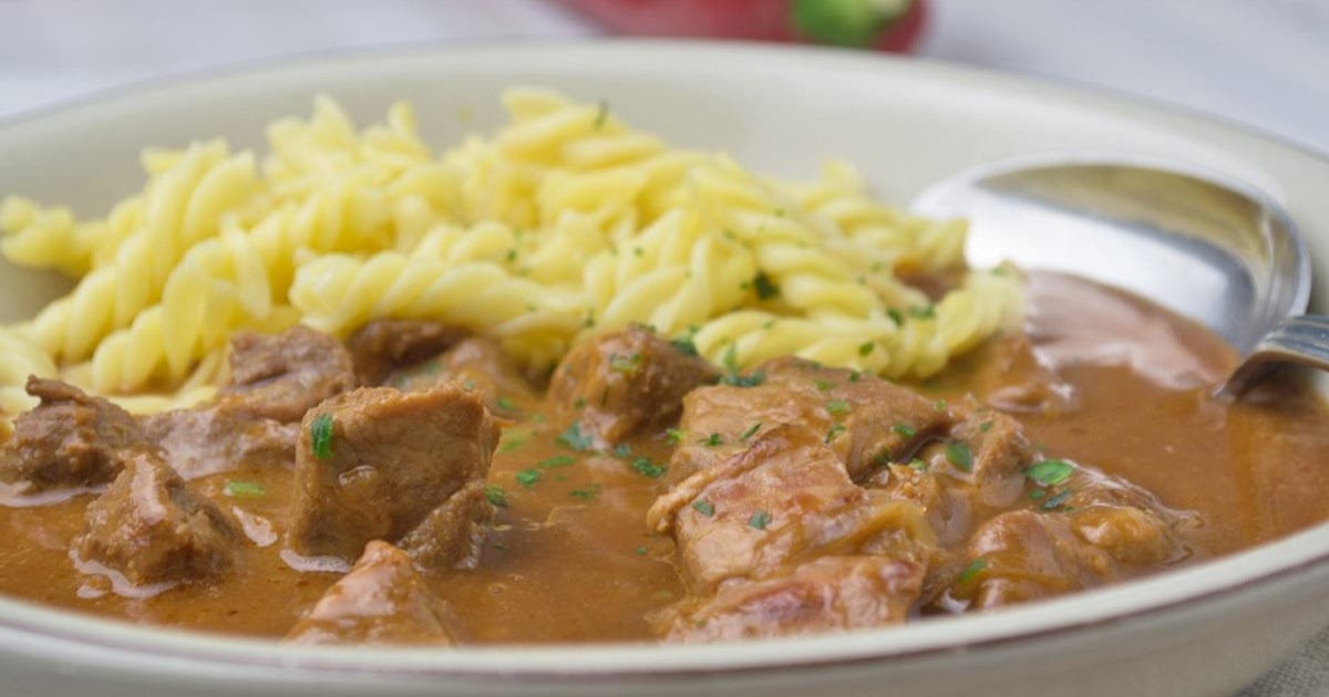 Wiener Kalbsrahmgulasch Recipe | Samsung Food App