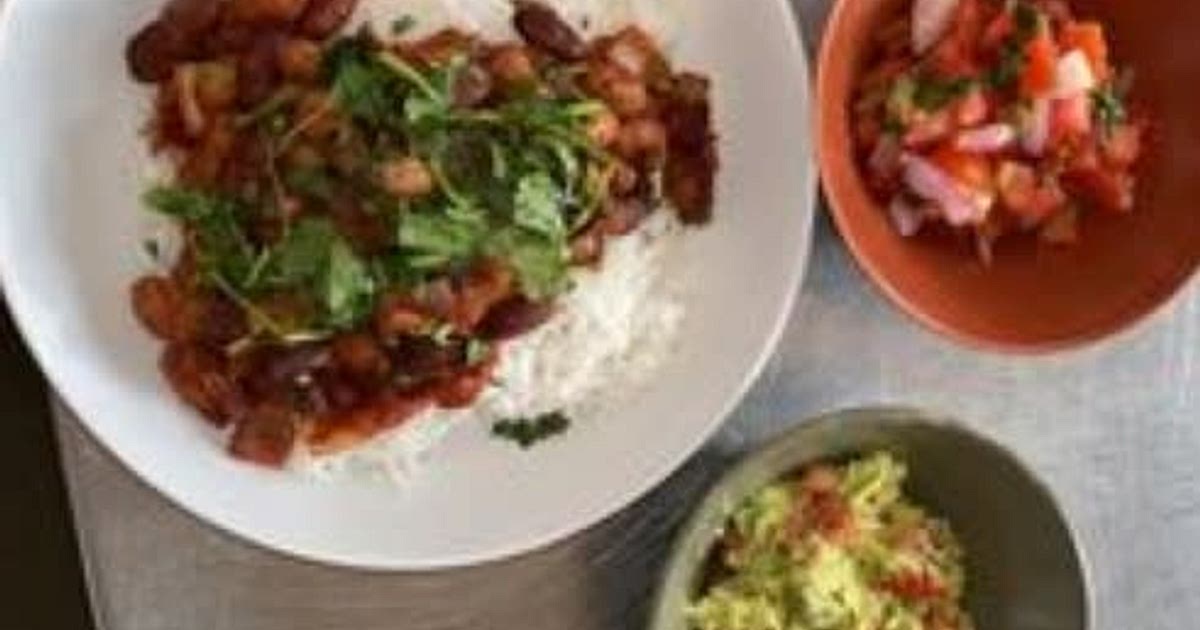 Vegetarian Bean Chilli Recipe | Samsung Food App