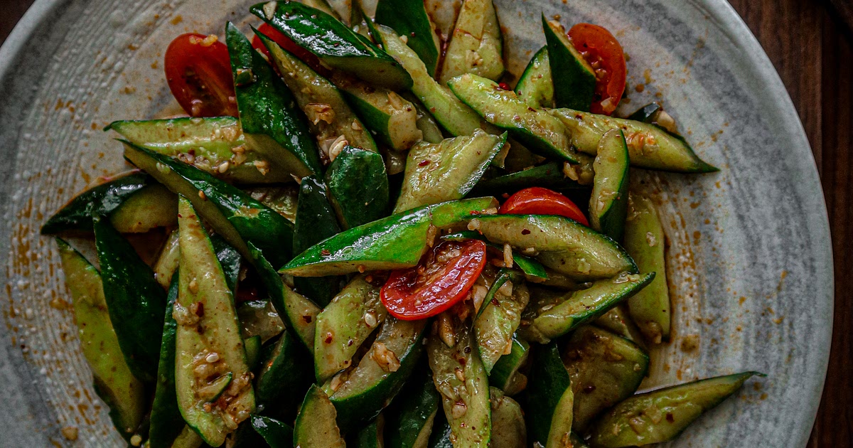 Smashed Cucumbers (拍黃瓜) Recipe | Samsung Food App
