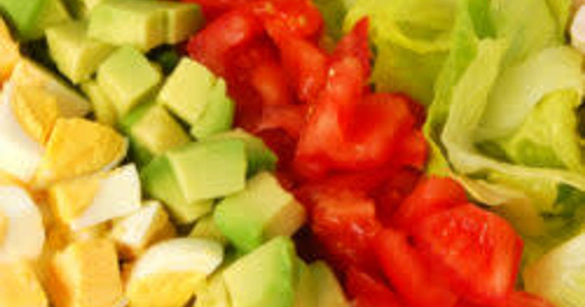 Clean-Eating Cobb Salad Recipe | Samsung Food App