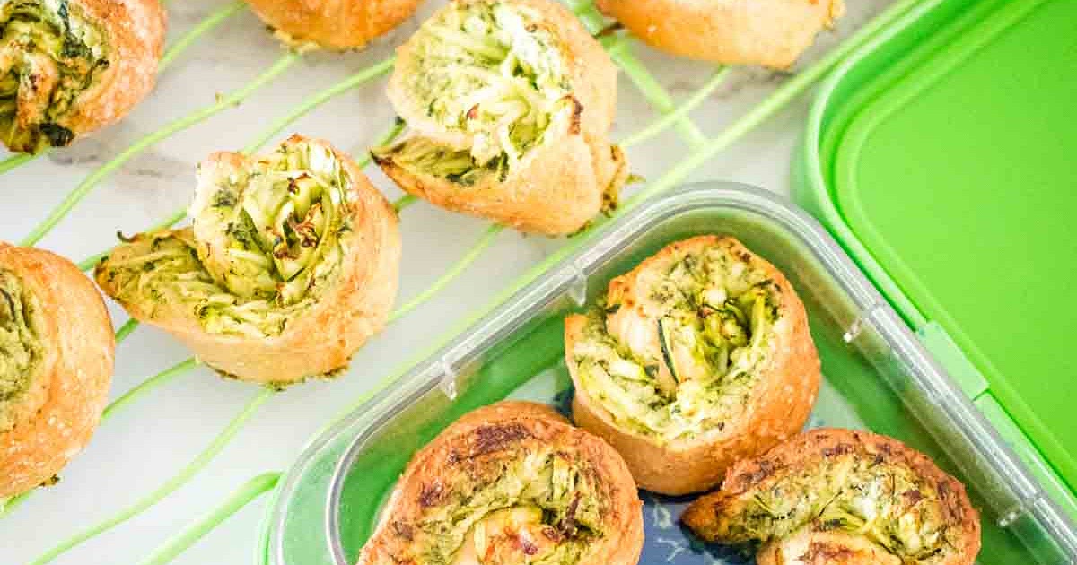 Spinach pinwheels, with cheese and basil Recipe | Samsung Food App