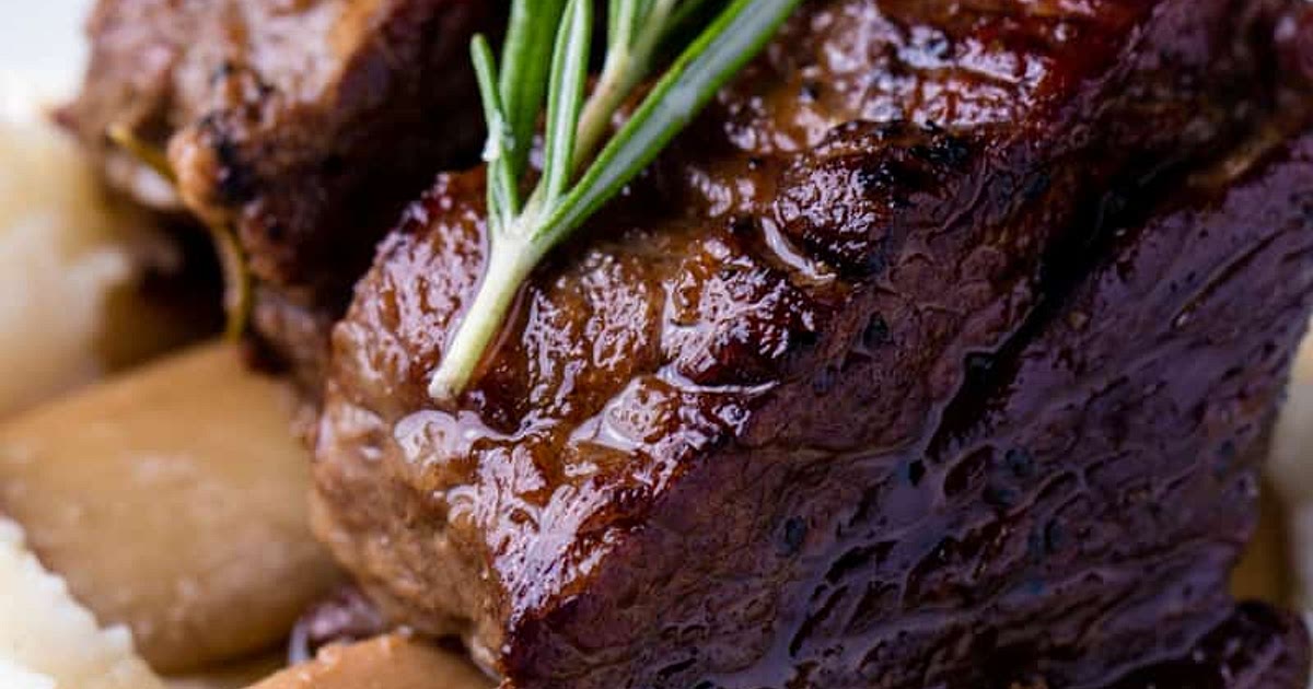 Slow Cooker Beef Short Ribs Recipe | Samsung Food App