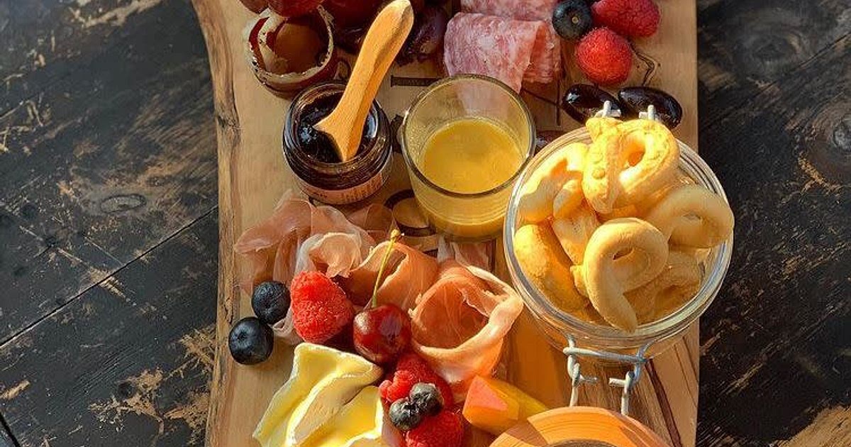 Cheese &amp; Charcuterie Recipe | Samsung Food App