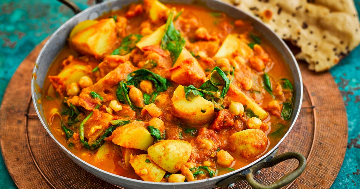 Spinach, chickpea and potato curry Recipe | Samsung Food App