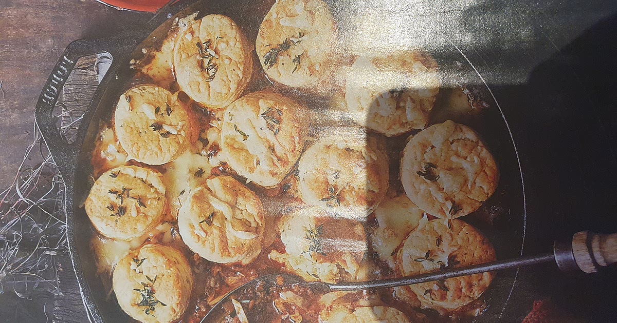 BEEF MINCE CASSEROLE WITH HERB AND CHEESE COBBLER Recipe | Samsung Food App