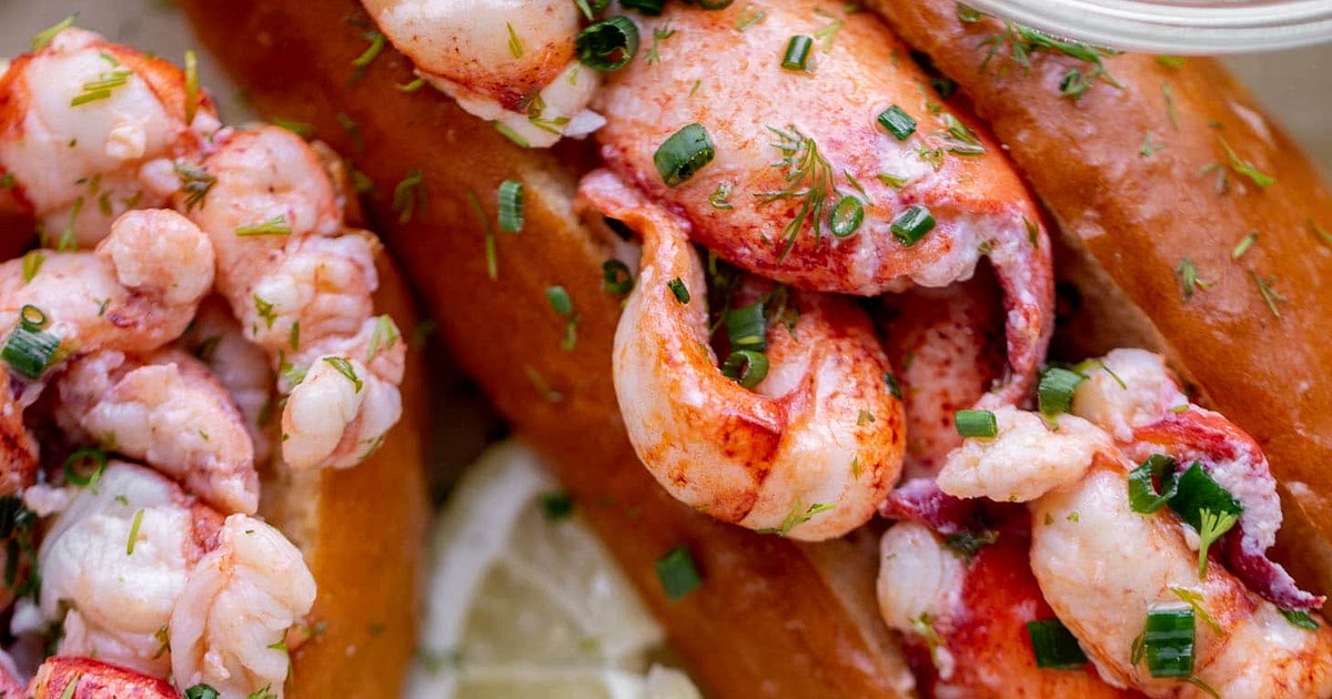 Warm and Buttery Lobster Rolls Recipe | Samsung Food App