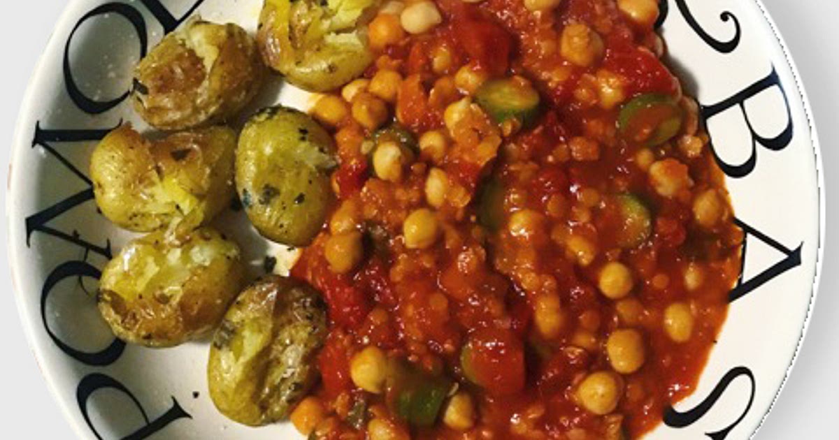 Crushed Herby Potatoes with Chickpeas and Lentils Recipe | Samsung Food App