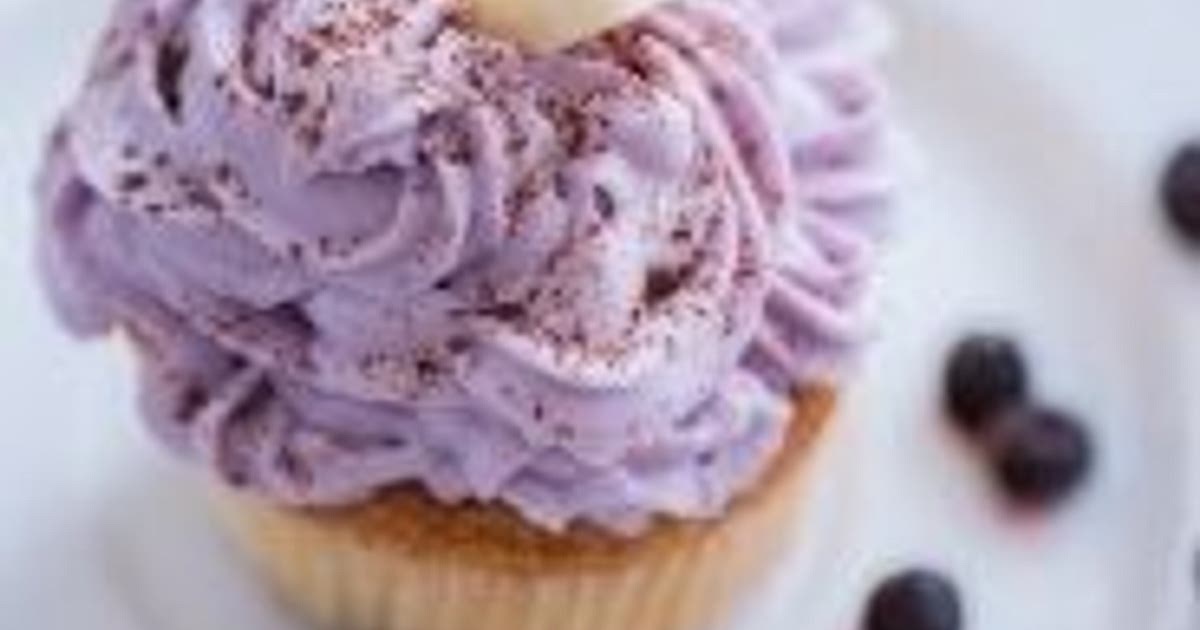 Blueberry Cream Cheese Muffins Recipe | Samsung Food App