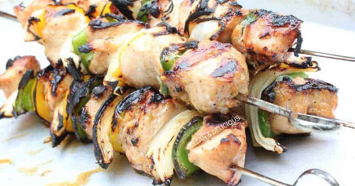 Garlic + Ginger Chicken and Veggie Kebabs Recipe | Samsung Food App