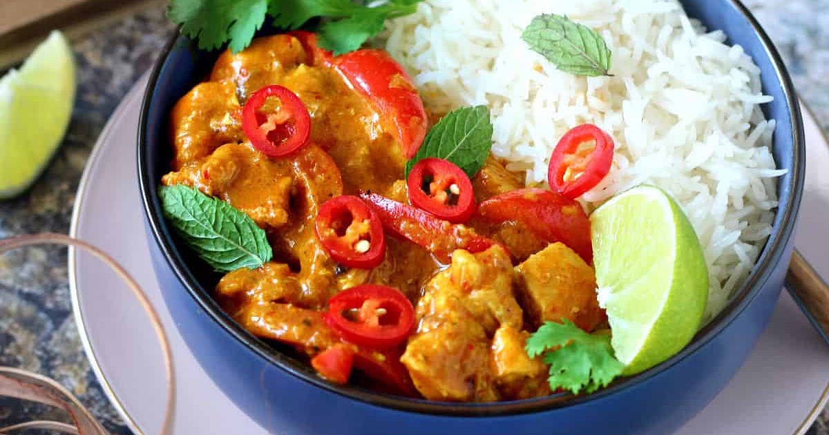 Easy Thai Red Chicken Curry Recipe | Samsung Food App