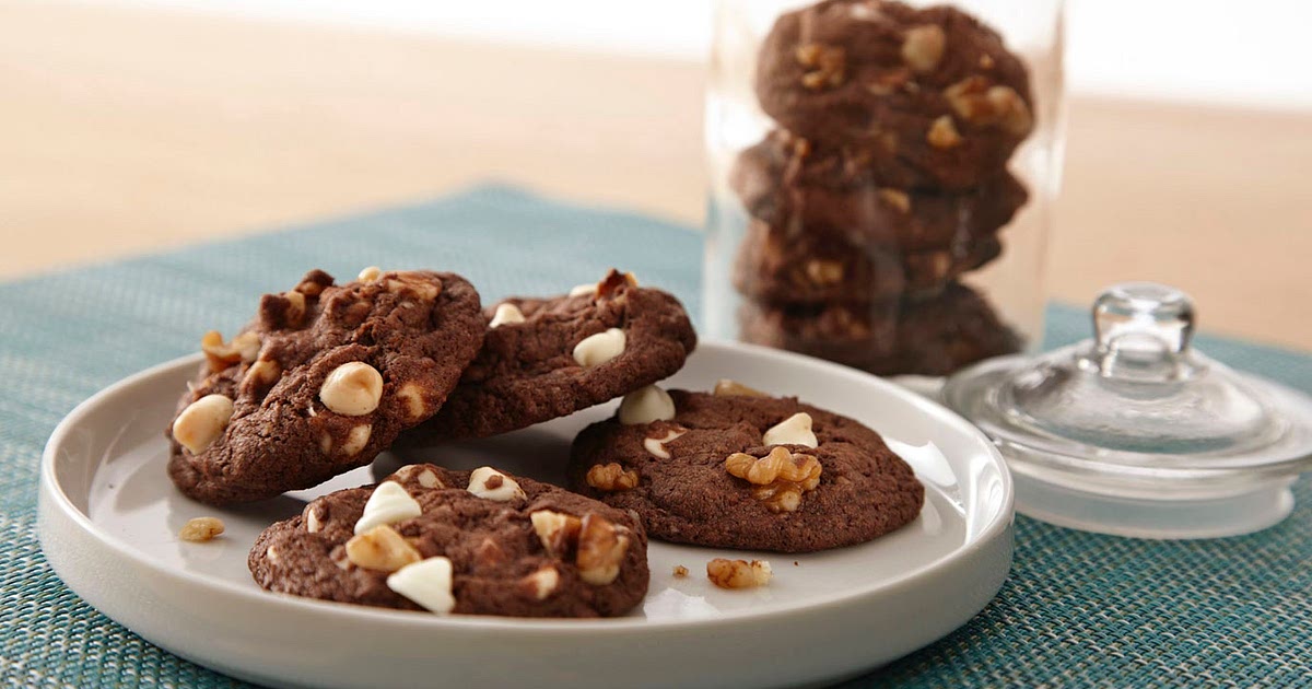 Chocolate White Chocolate Mint Cookies Recipe | Samsung Food App