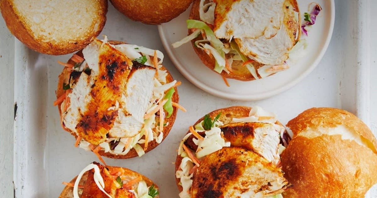 15 Minute Mexican Chicken Burgers Recipe | Samsung Food App