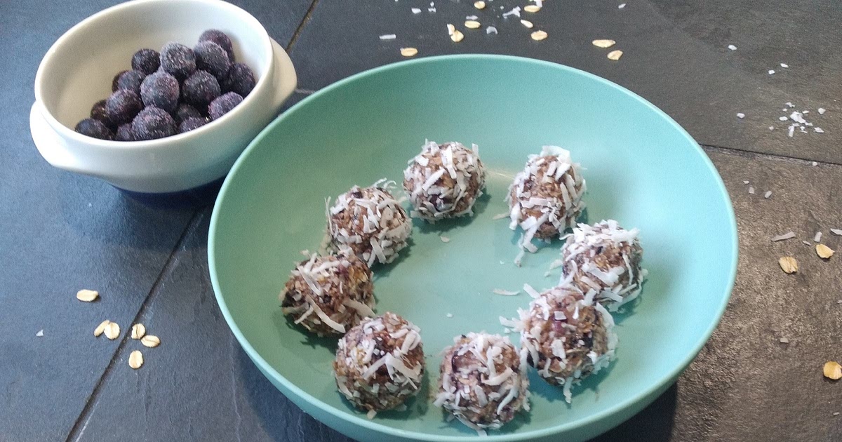 No-Bake Vegan Blueberry Oat Balls Recipe | Samsung Food App