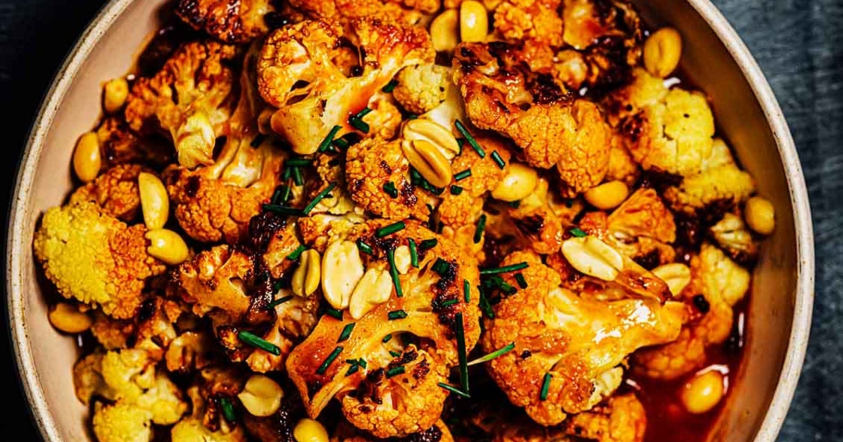 Crispy Cauliflower with Gochujang Recipe | Samsung Food App