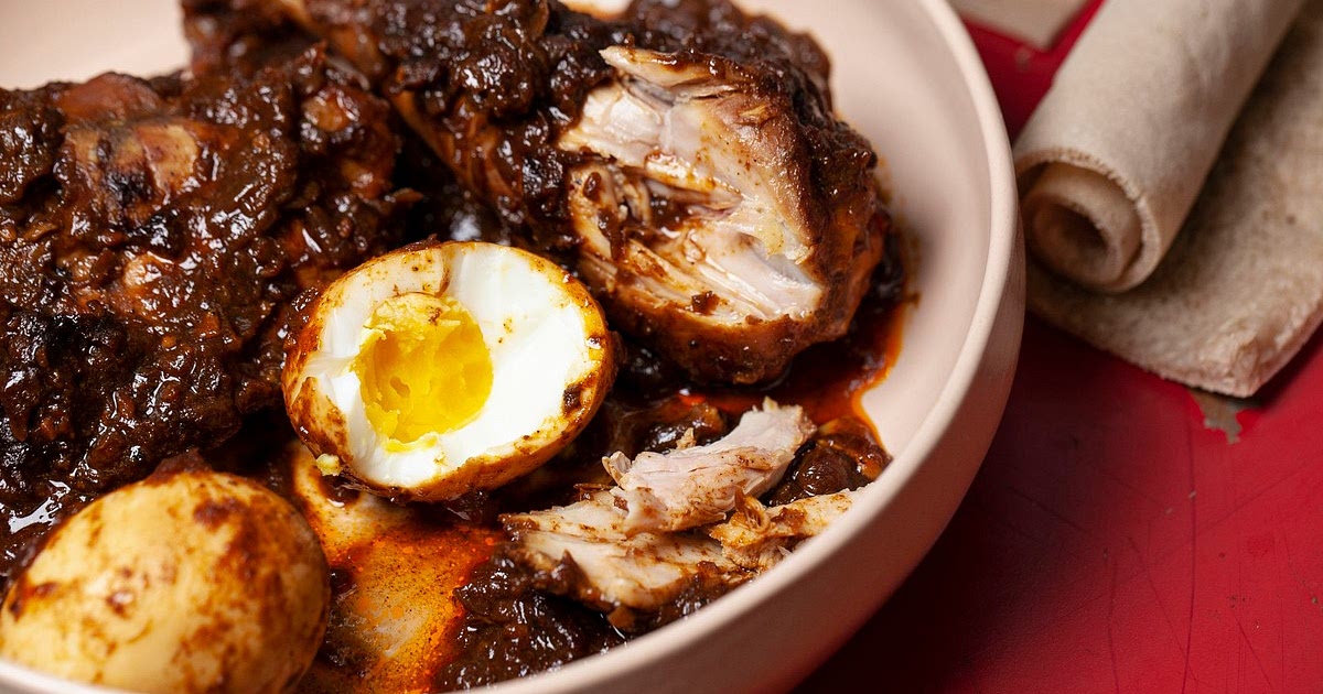 Doro Wat (Spicy Ethiopian Chicken Stew) Recipe | Samsung Food App