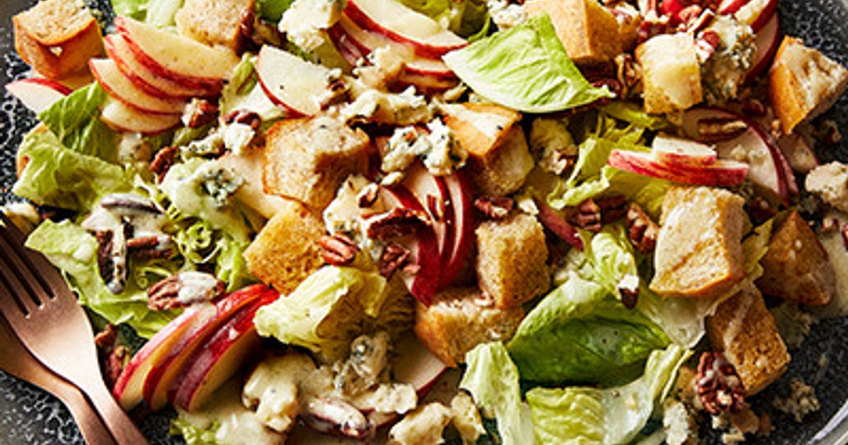 Apple, pecan & blue cheese salad Recipe | Samsung Food App