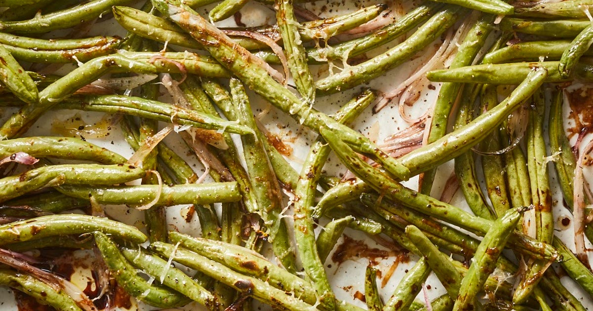Balsamic-Roasted Green Beans with Parmesan Recipe | Samsung Food App