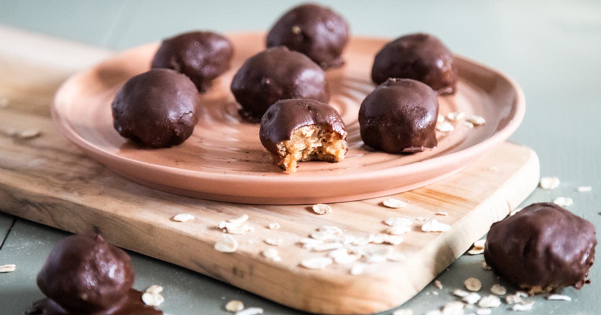 Healthy Chocolate Peanut Butter Energy Bites Recipe | Samsung Food App