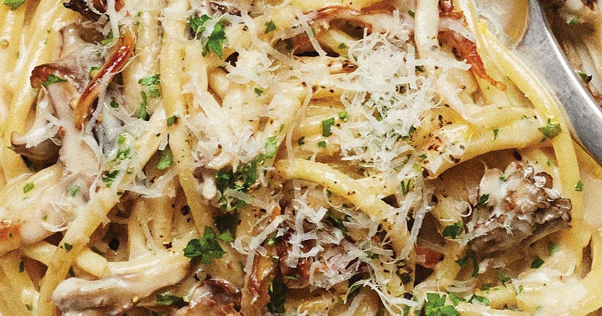 Creamy Pasta with Mushrooms Recipe | Samsung Food App