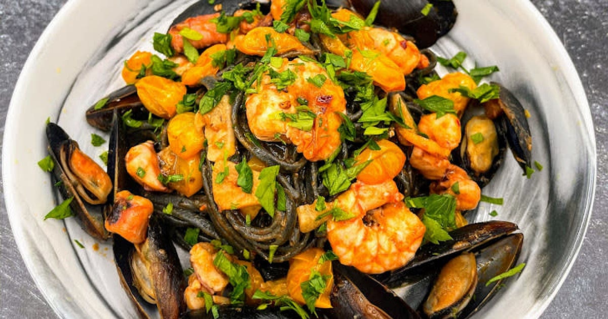 Spaghetti Neri Recipe | Samsung Food App