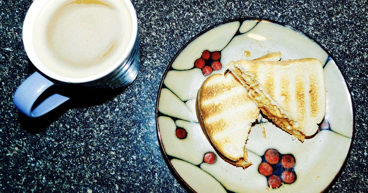 Banana Cookie Butter Sandwich Recipe | Samsung Food App