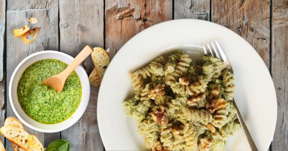 Walnut Pesto With Pasta Recipe | Samsung Food App