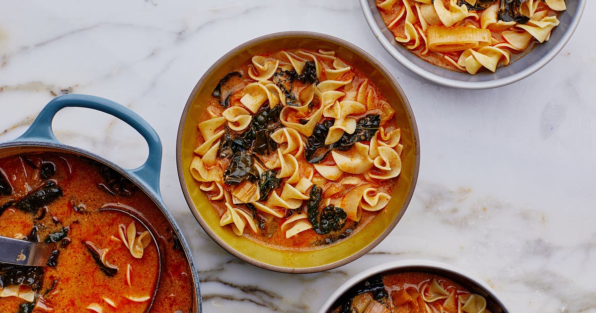 Creamy Curry Egg Noodle Soup Recipe | Samsung Food App