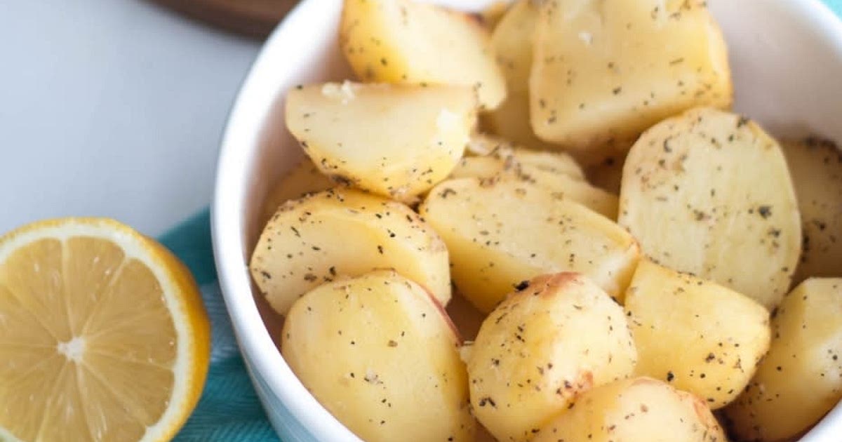 Lemony Greek Potatoes Recipe | Samsung Food App