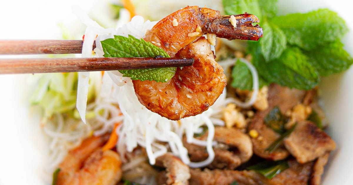 Vietnamese Noodles with Grilled Pork & Shrimp (Bun Thit Nuong) — Vietnamese Home Cooking Recipes | S