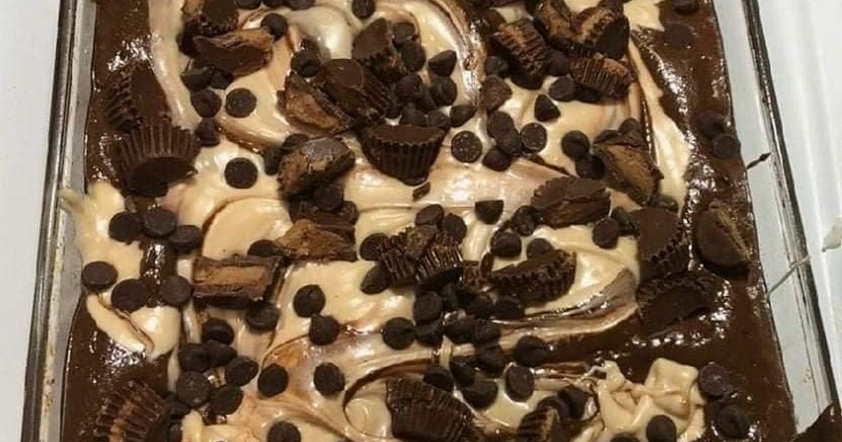 Reeses Peanut Butter Cup Earthquake Cake Recipe | Samsung Food App