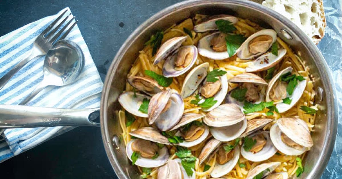 Linguine with Clams Recipe | Samsung Food App